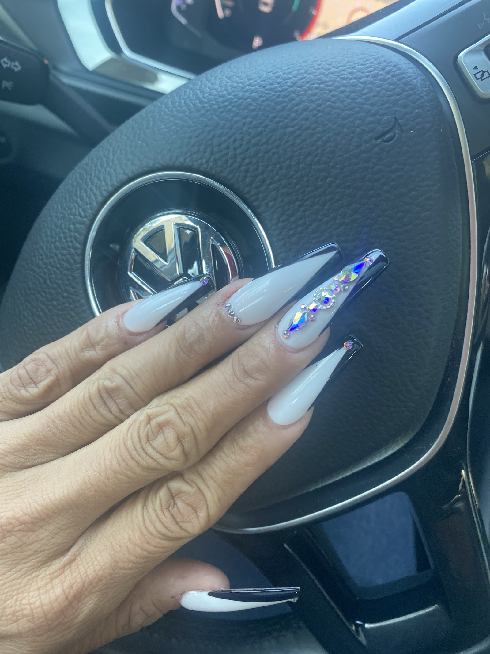 Cherry stiletto