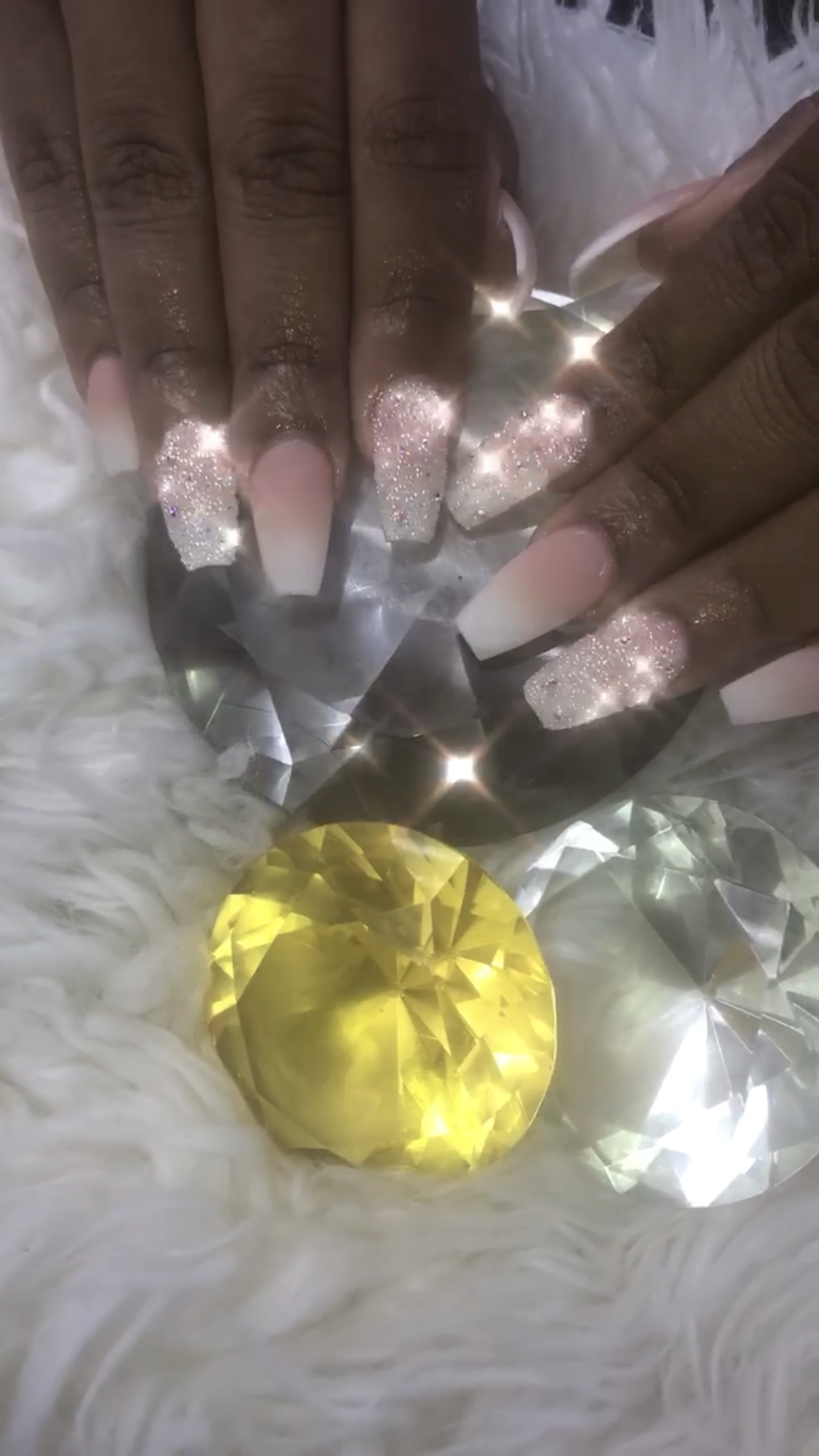 Alba Nails storefront at 85 Market Street, Paterson.